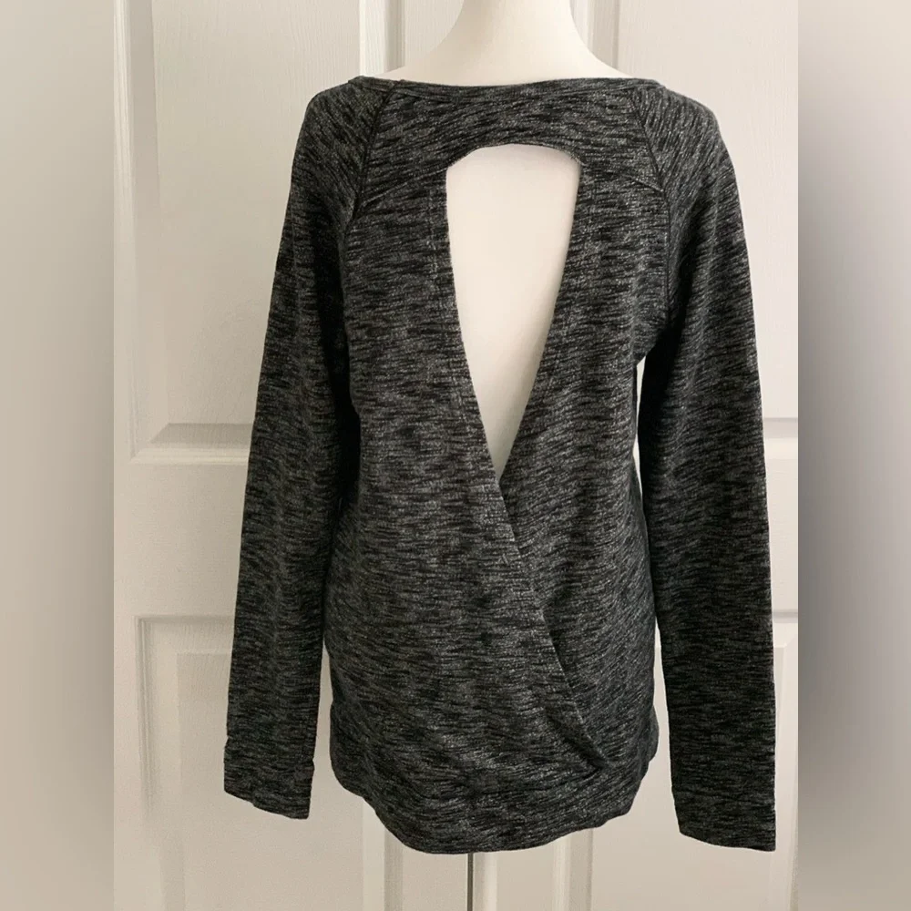 EXPRESS Women’s Black White Heather Long Sleeve Open Wrap Back Cotton Pull-over